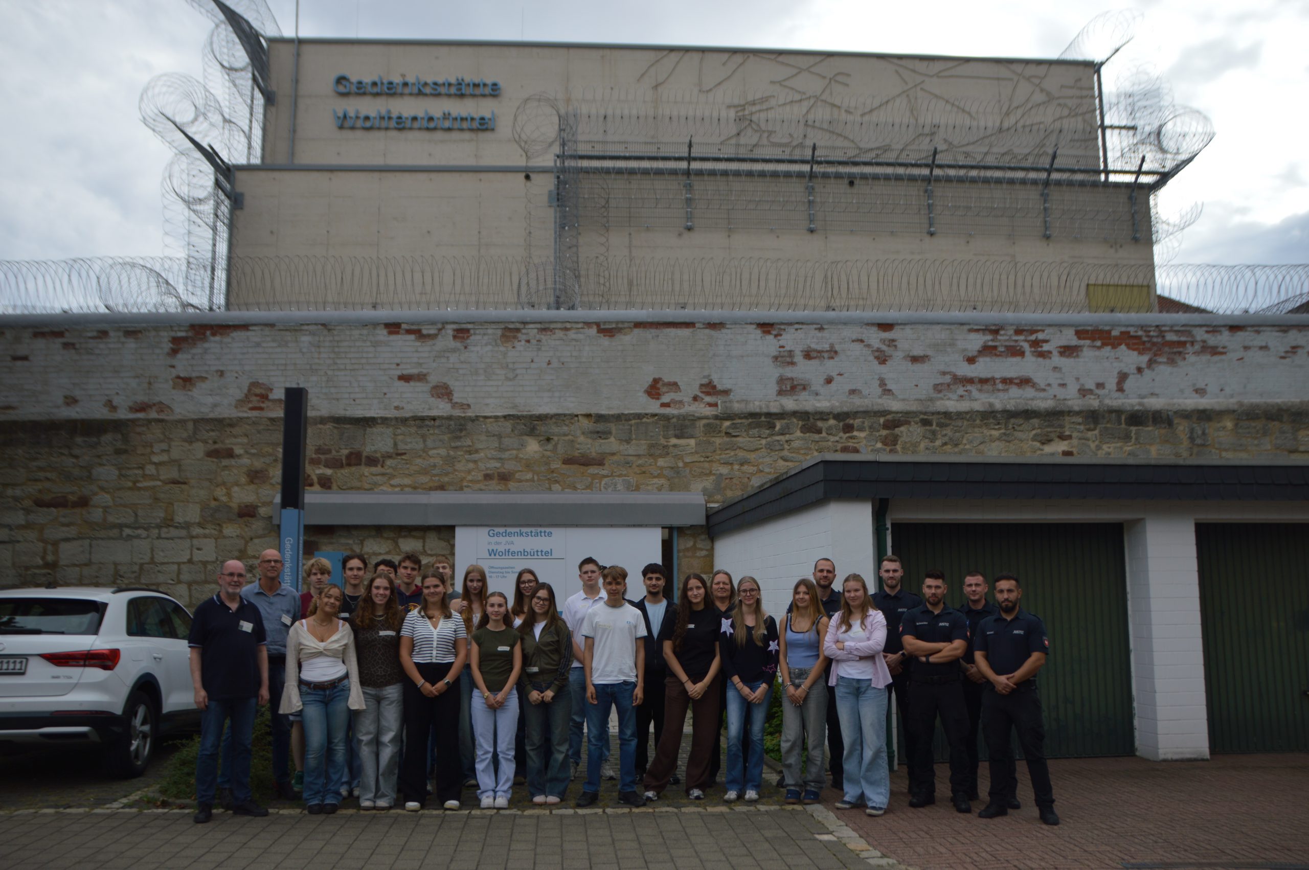 Besuch der 11.2 in der JVA Wolfenbüttel anlässlich der „Woche der Gerechtigkeit“